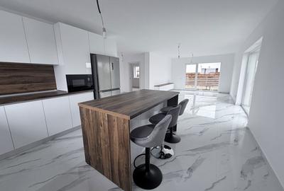 Casă cu 3 camere în Sânpetru - 3