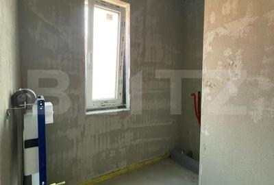 Duplex cu 4 camere cu Canalizare în Central - 12
