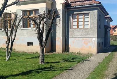 Casă cu 3 camere în Sighișoara - 2