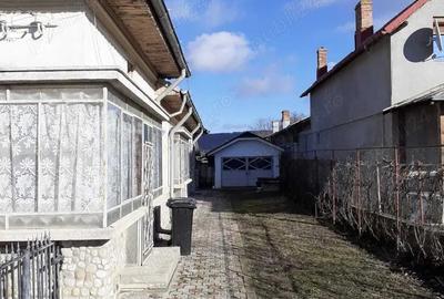 Casă cu 4 camere în Bucșani - 1