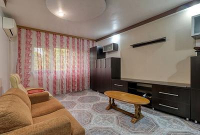 Piata Progresul- Apartament 4 camere + boxa si parcare - Comision 0% - 2