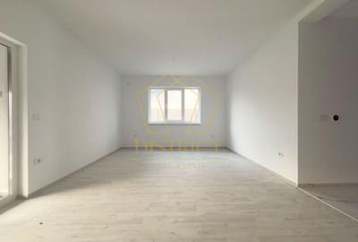 Duplex cu 4 camere cu Canalizare în Covaci - 1