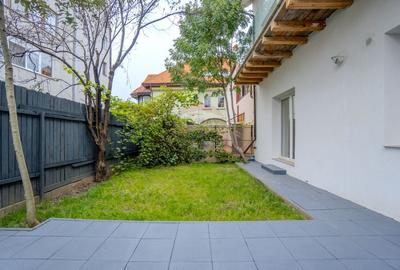 COMISION 0 | Birou modern si luminos la casa cu gradina privata - 24