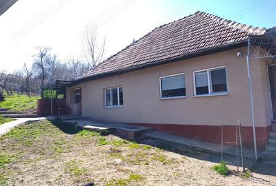 De vanzare: Casa complet utilata ?i mobilata in Nada?elu, comuna Garbau - 10