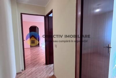 Apartament 3 camere-SAVINESTI - 2