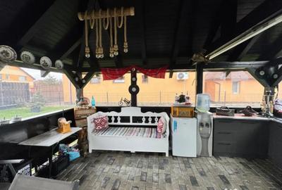 Casă cu 7 camere cu Teren 900 Mp în Hideaga - 1