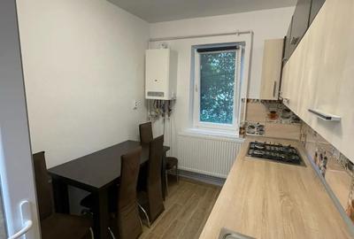 Inchiriez apartament cu 2 camere in micro 9, la prima inchiriere - 4