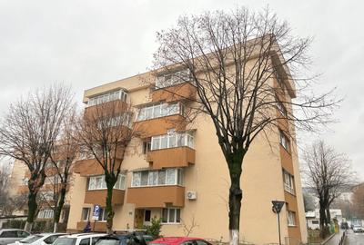 Apartament cu 4 camere în Traian - 13