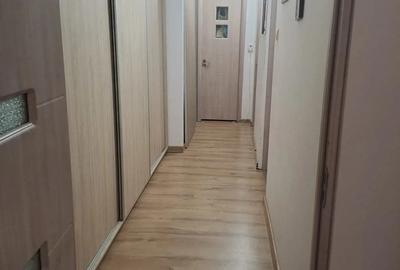 Apartament 3 camere ?coala 11 - 2