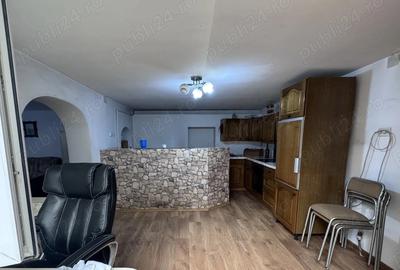 Casă cu Teren 500 Mp în Almașu Sec - 1