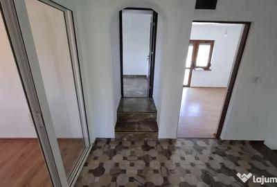 Apartament cu 3 camere decomandat în Bucium - 4