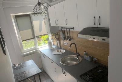 INCHIRIEZ APARTAMENT 3 CAMERE - 3