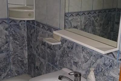 Garsonieră decomandată în Central - 1