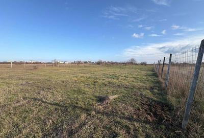 Teren de 1660 mp, în Exterior Vest - 1