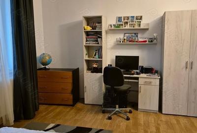 Casă cu Teren 2700 Mp în Giarmata - 3