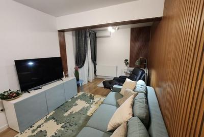 Apartament cu 2 camere semidecomandat, mobilat în 13 Septembrie - 2