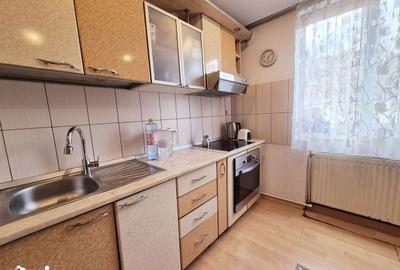 Apartament cu 4 camere semidecomandat în Precista - 2