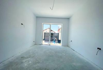 Casa la sol cu Panouri Solare Finisaje premium Predare la alb Constructie 2025 - 9