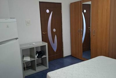 Garsonieră decomandată în Central - 1