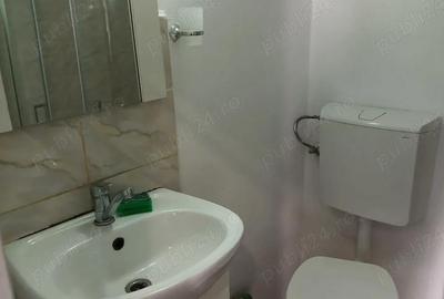 Garsonieră nedecomandată în Central - 4