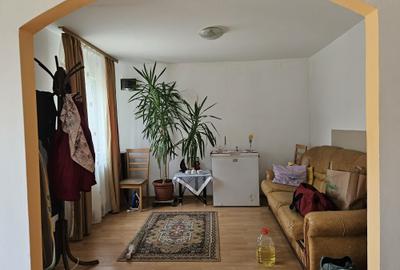 Casă cu 4 camere în Uiasca - 1