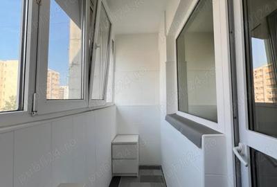 Vand apartament 3 camere complet renovat, etaj 5 10 - 2