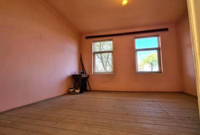 Descoperă  Brasovului Vechi: Casă  singur in curte - 16