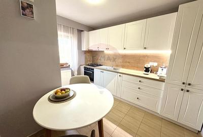 Apartament cu 3 camere decomandat, mobilat în Micălaca - 1