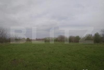 Teren de 3515 mp, în Central - 2