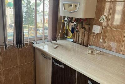 Apartament cu 3 camere decomandat în Central - 2