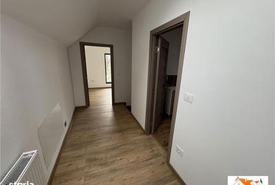 Casă cu 4 camere în Central - 11