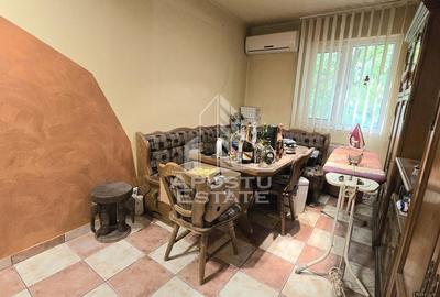 Apartament 4 camere, 2 bai, decomandat, etaj 1, Circumvalatiunii Apartament 4 camere, 2 bai, decomandat, etaj 1, Circumvalatiunii - 6