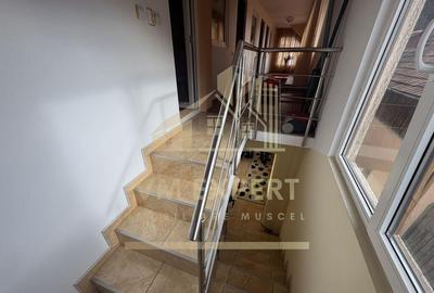VILA 5 CAMERE, TEREN 600 MP, RUCAR - 12