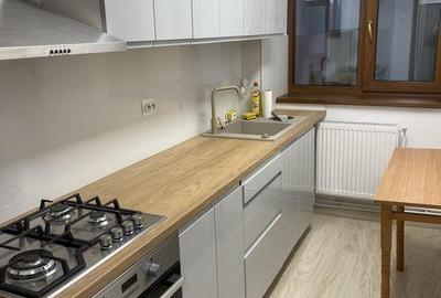 Apartament cu 3 camere circular, mobilat în Ultracentral