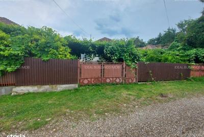 Casă cu 3 camere cu Canalizare în Cislău - 2