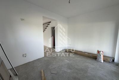 Casă cu 5 camere cu Teren 470 Mp în Ghiroda - 11