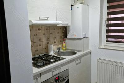 Garsonieră decomandată în Central - 7