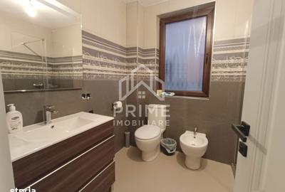 Casă cu 5 camere cu Teren 300 Mp în Central - 8