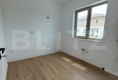 Apartament cu 3 camere decomandat în Remetea Mare - 4