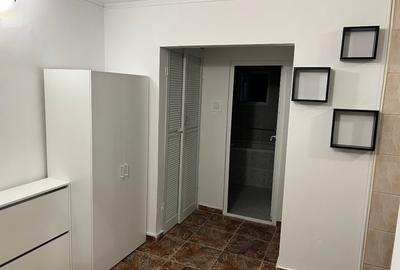 🏠 De închiriat apartament 2 camere decomandat – Poarta 6, lângă Liceul Blaga - 2