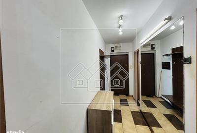 Apartament cu 2 camere semidecomandat în Trei Stejari - 11