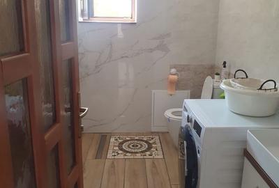 Casă cu 3 camere cu Teren 120 Mp în Aradul Nou - 1