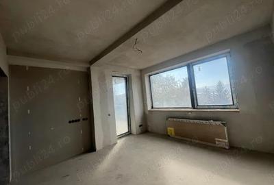 Spațiu comercial, de 300 mp, în Central - 6