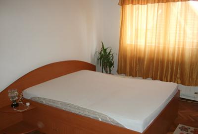 Dristor - Baba Novac 2 camere mobilat - loc de parcare