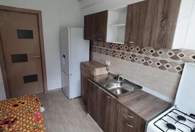 Apartament cu 2 camere decomandat în Trivale - 3