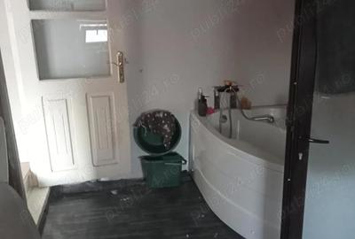 Casă cu 3 camere în Central - 1