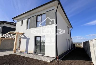 Casă individuală cu 5 camere cu Canalizare în Șura Mică - 2