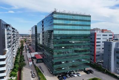 Spațiu comercial, de 1,100 mp, în Central - 3