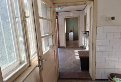 Casă cu 5 camere cu Canalizare în Săcele - 7