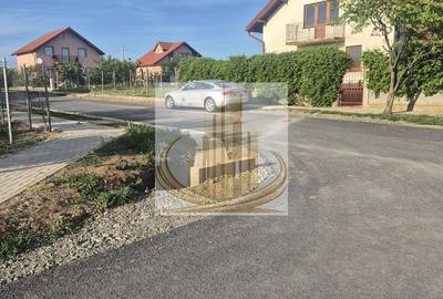 Teren Construcții intravilan de 700 mp, în Giarmata